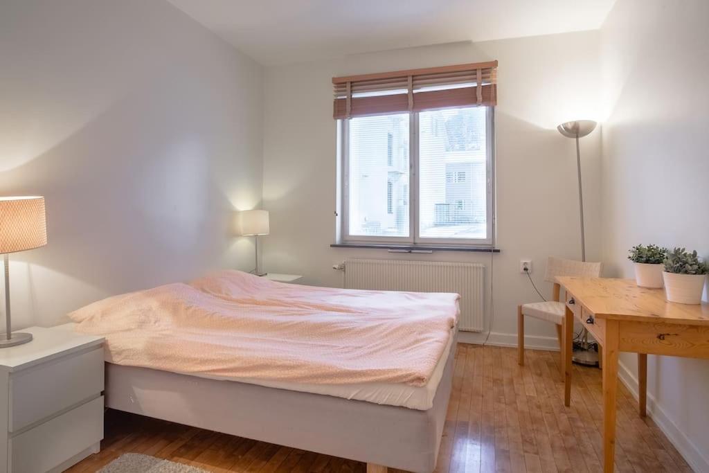 Stockholm Checkin Apartment Alvik Bagian luar foto