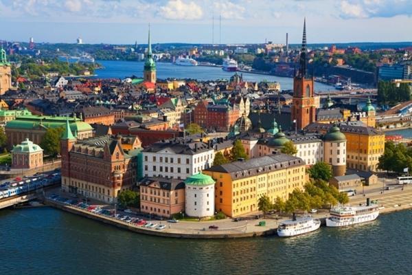 Stockholm Checkin Apartment Alvik Bagian luar foto